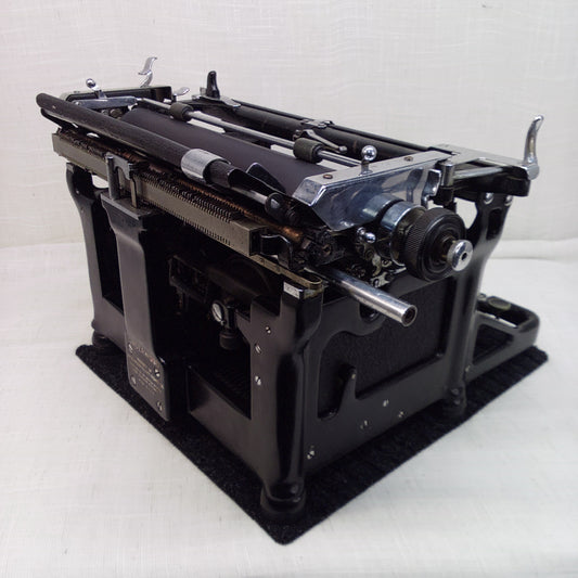Underwood No. 6 Vintage Typewriter , 1936