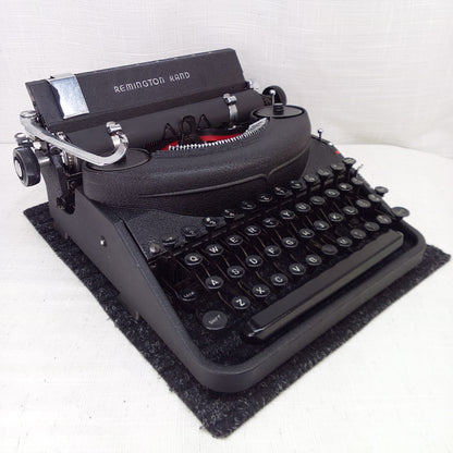 Remington Noiseless 7 Typewriter 1947