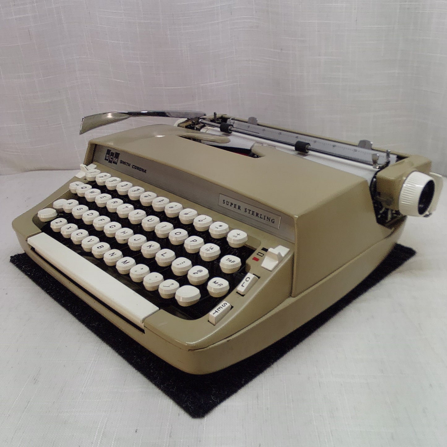 1968 Smith Corona Typewriter, Super Sterling Model