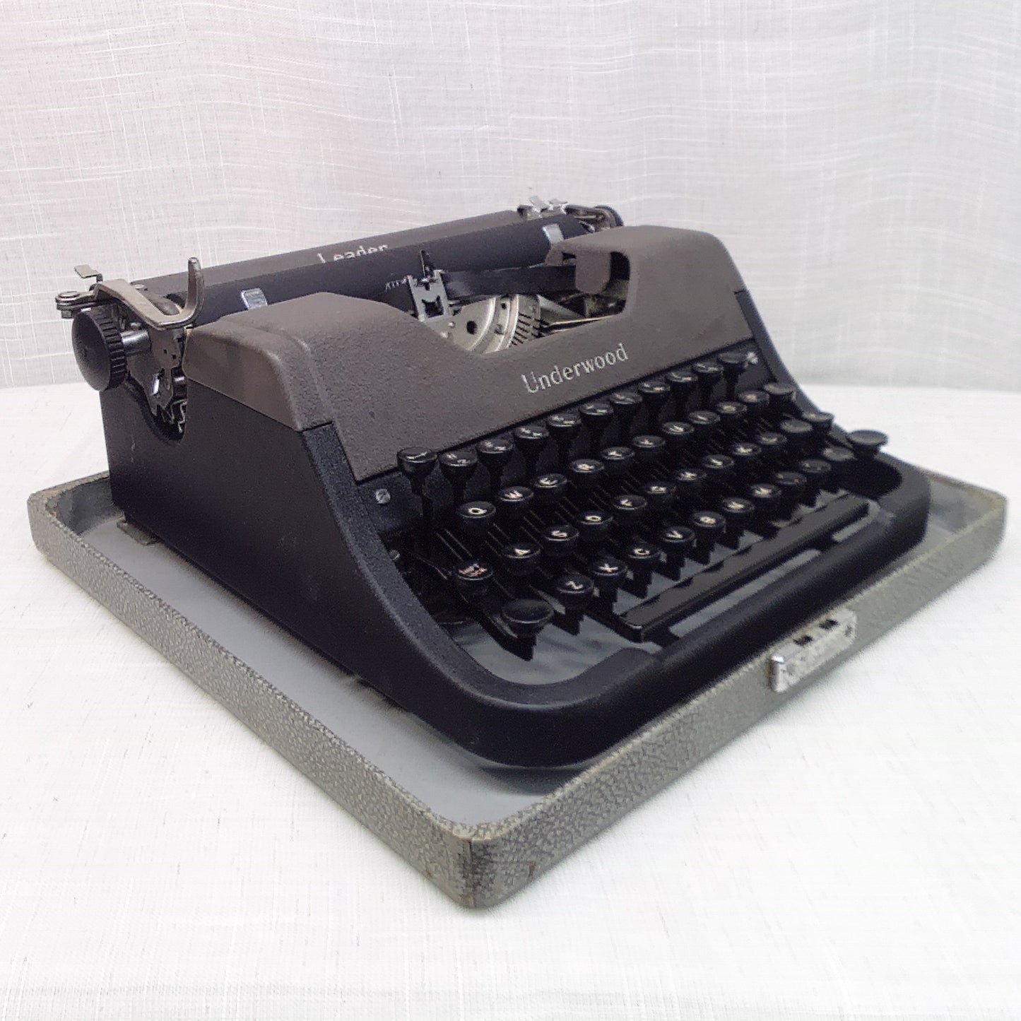 Underwood Leader 1951 Typewriter