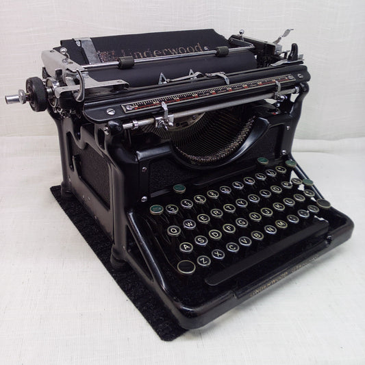 Underwood No. 6 Vintage Typewriter , 1936