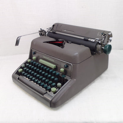 Smith Corona 7 Secretarial Typewriter, 1952