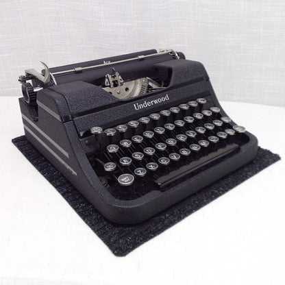 Underwood Ace 1939 - typewriter