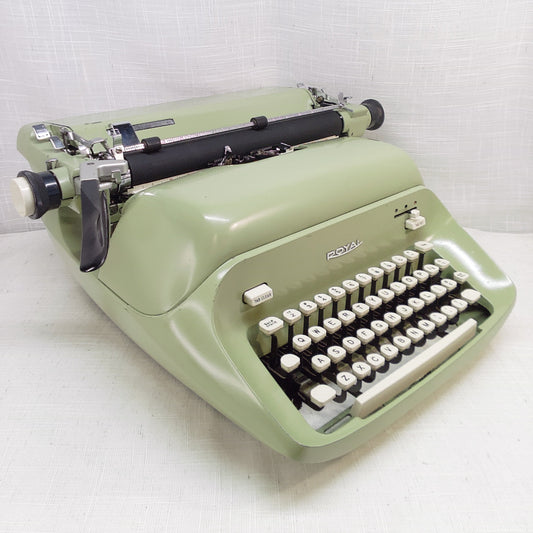 Royal Empress 1964 Standard Typewriter