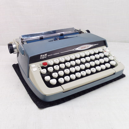 Smith-Corona Galaxie II, 1965 - Typewriter