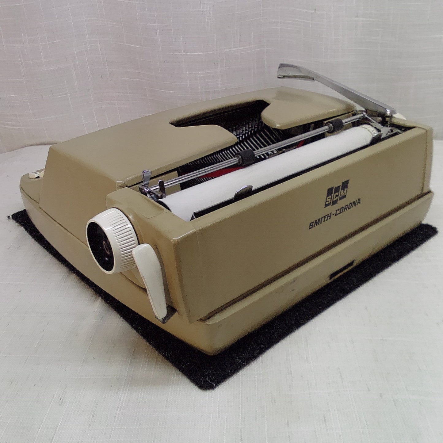1968 Smith Corona Typewriter, Super Sterling Model