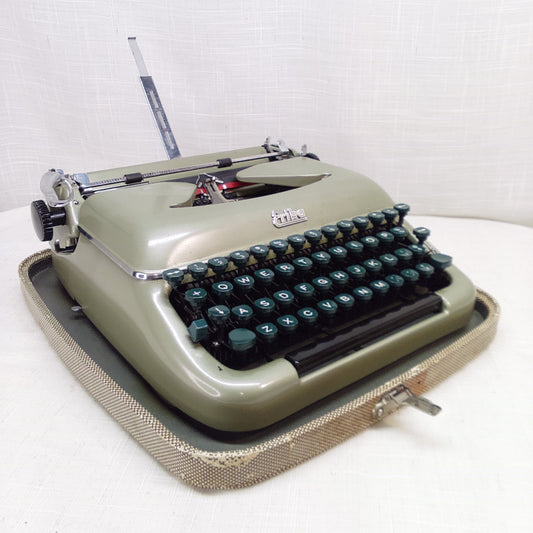 Erika Model 10 Typewriter 1959