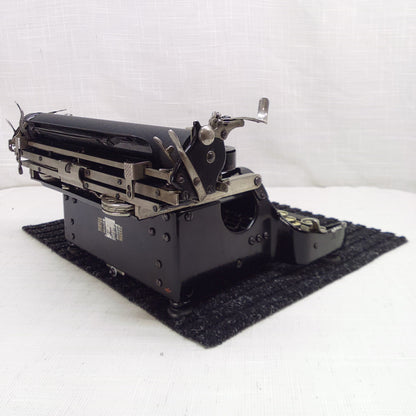 Corona 3 Portable 1923
